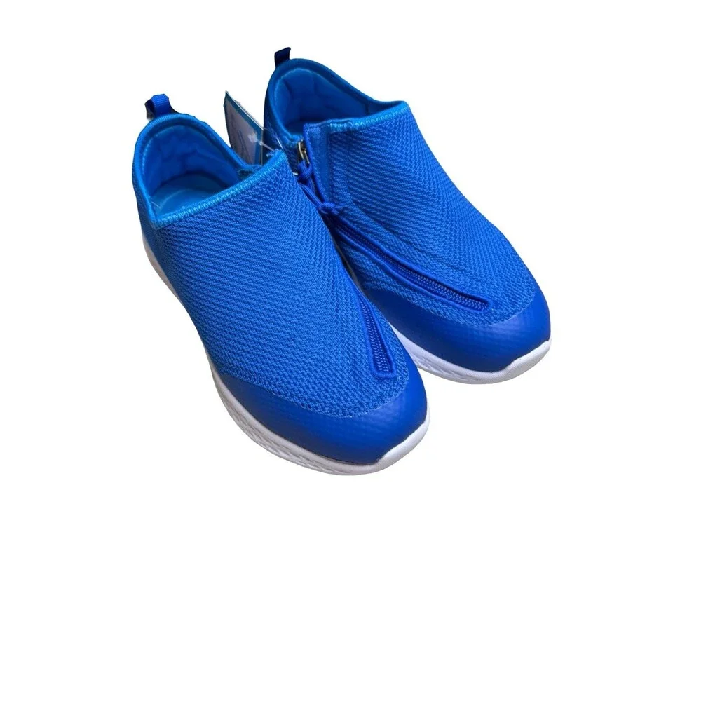 Friendly Shoes Adaptive Kids shoes The Force Zipper Blue Big Kid size 5 NEW